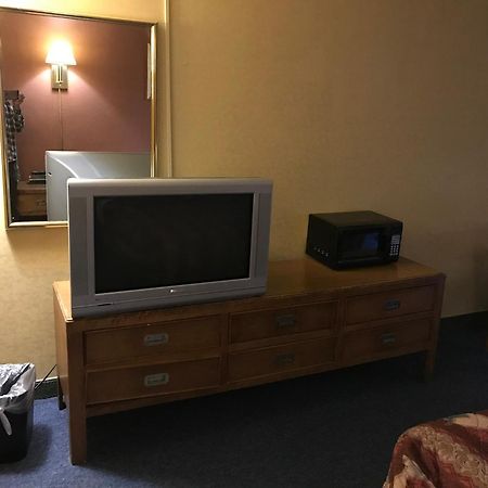 Economy Inn ฟอร์ตเวน ภายนอก รูปภาพ